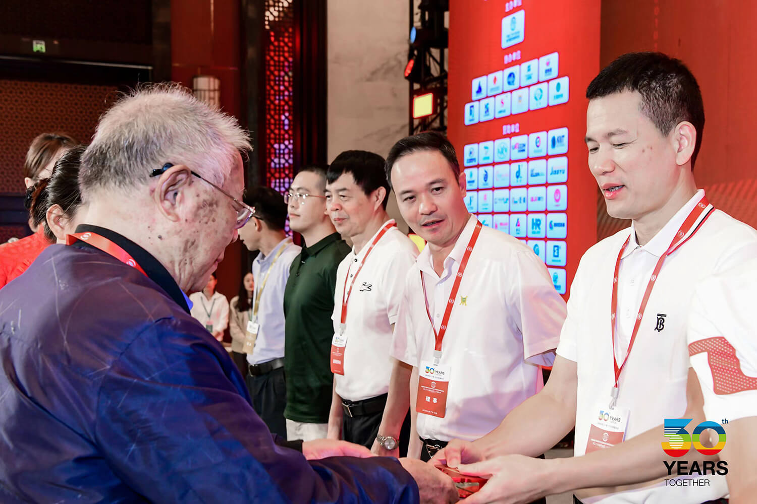 【实力见证】五大联赛(中国)金属荣获电子锡焊料材料协会的多项殊荣